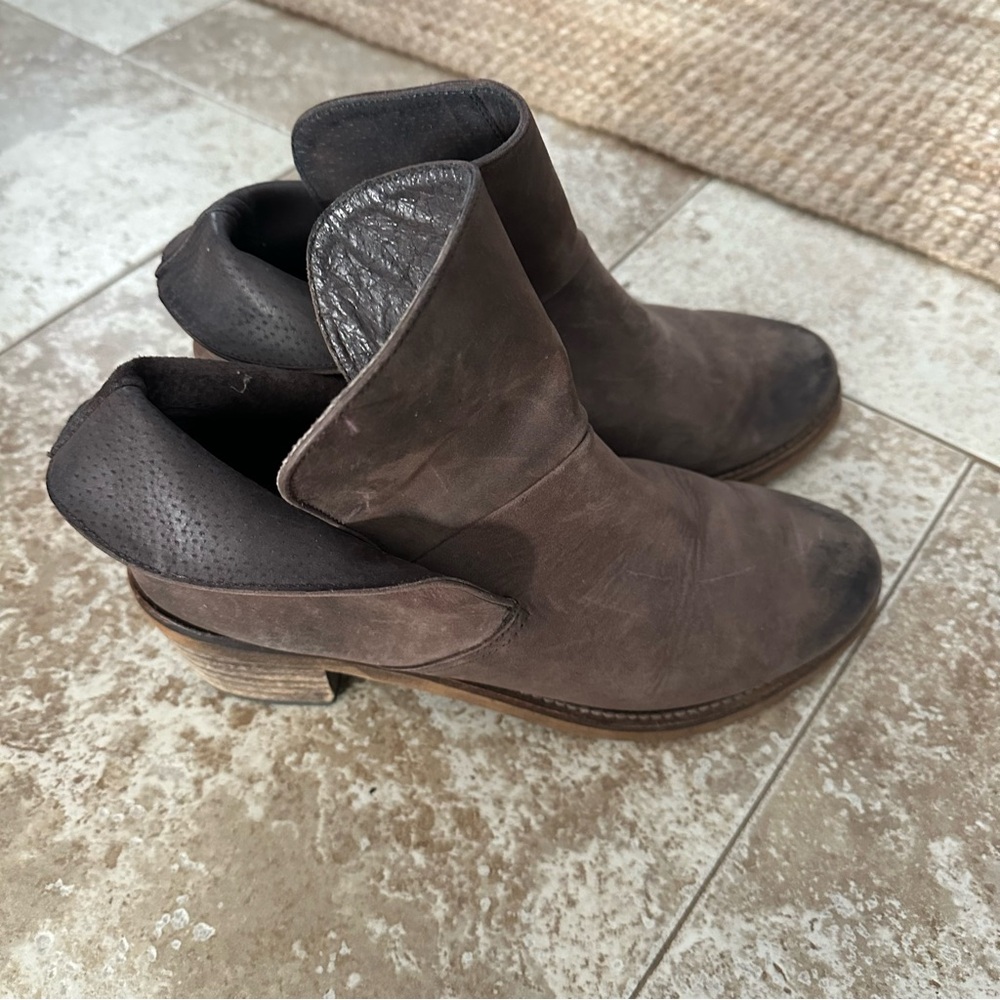 Free People Women's Brown Ankle Boots - Picture 4 of 13